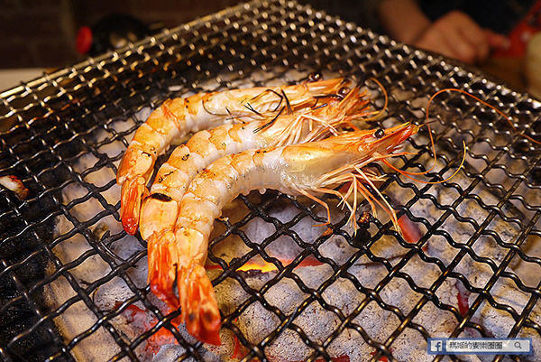 三重燒肉吃到飽【燒肉眾精緻炭火燒肉三重自強店】日本鹿兒島A5和牛吃到飽&豪華龍蝦饗宴