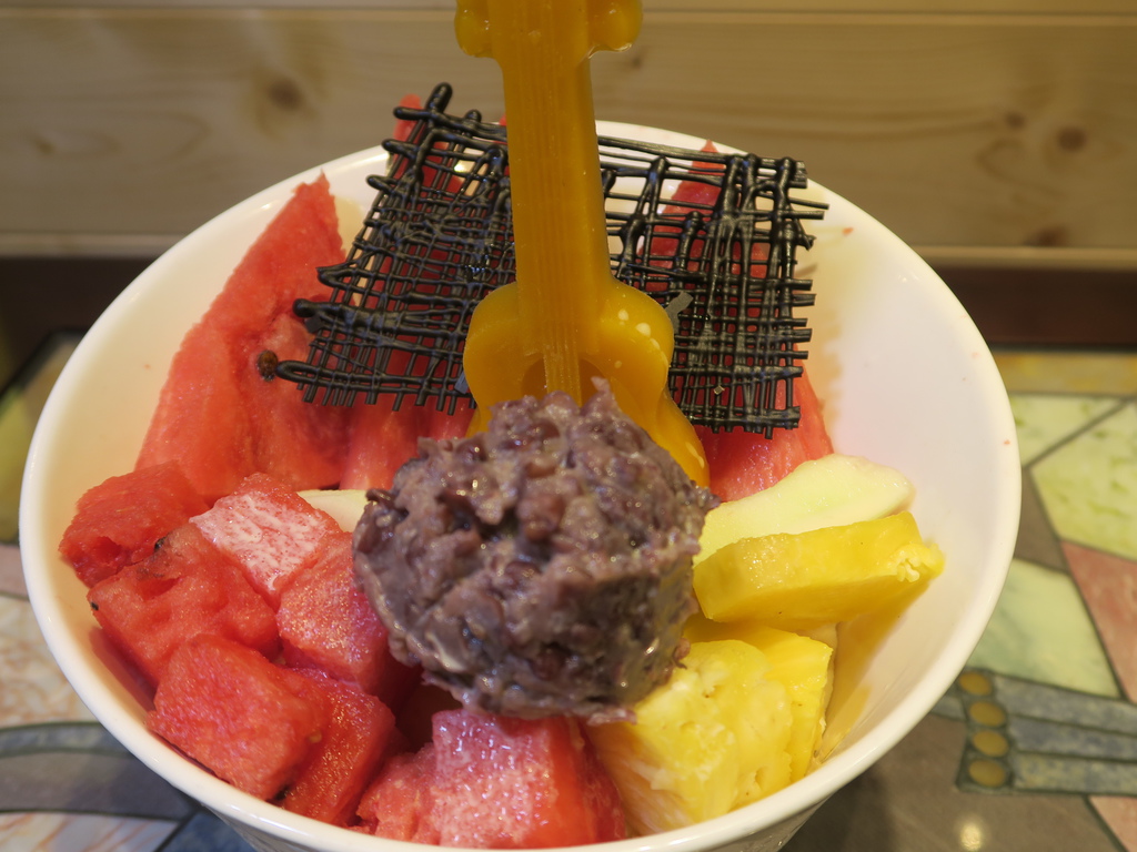 IMG_0555.JPG IMG_0555.JPG