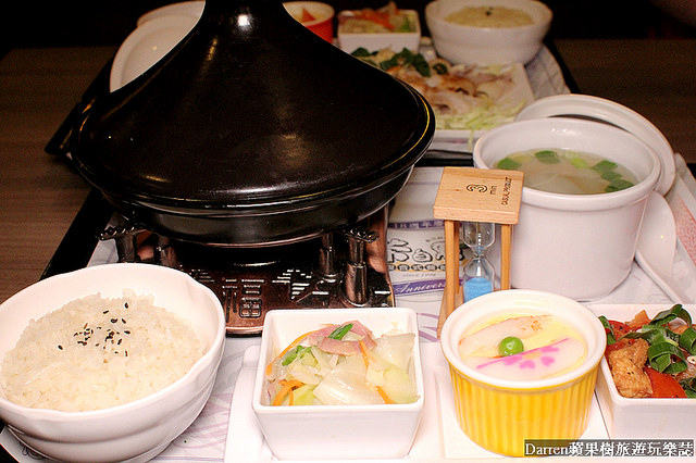 『桃園美食推薦』茶自點複合式餐飲(大有店)★桃園金牌好店提供插座WIFI上網不限用餐時間免服務費/桃園大有商圈美食人氣茶店