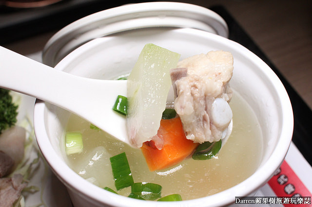 『桃園美食推薦』茶自點複合式餐飲(大有店)★桃園金牌好店提供插座WIFI上網不限用餐時間免服務費/桃園大有商圈美食人氣茶店