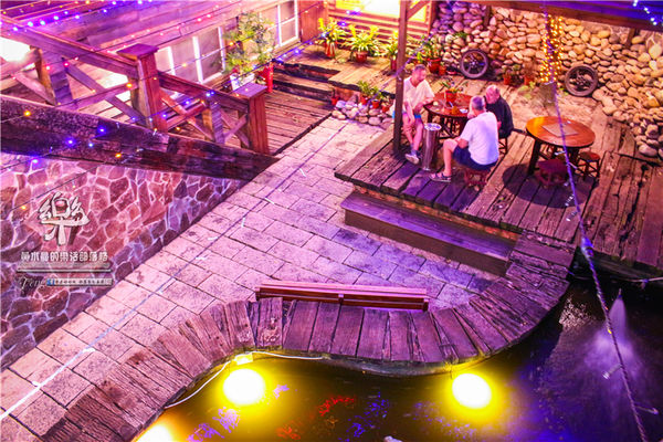 樂群三町 炭火燒肉/主題餐廳│北捷/劍南路站(港澳旅遊雜誌爭相報導，復古話題性十足)