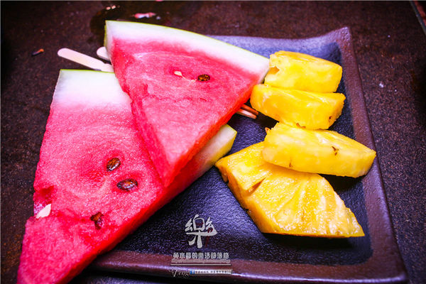 樂群三町 炭火燒肉/主題餐廳│北捷/劍南路站(港澳旅遊雜誌爭相報導，復古話題性十足)