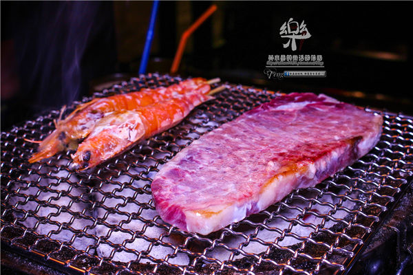 樂群三町 炭火燒肉/主題餐廳│北捷/劍南路站(港澳旅遊雜誌爭相報導，復古話題性十足)