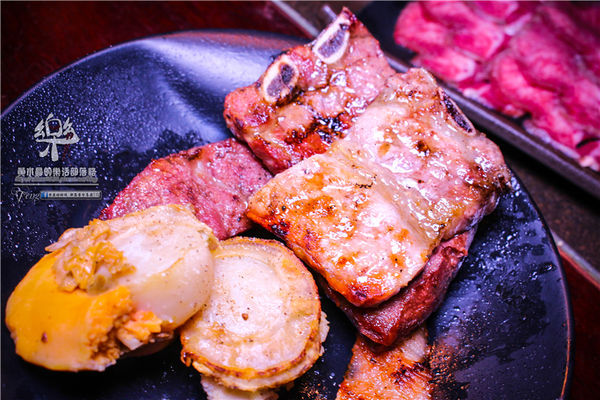 樂群三町 炭火燒肉/主題餐廳│北捷/劍南路站(港澳旅遊雜誌爭相報導，復古話題性十足)