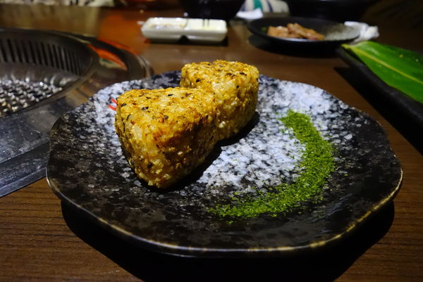 油花炭火燒肉專門店:油花炭火燒肉專門店 ~ 敦南商圈美味燒肉.甜點也不馬虎- 捷運信義安和站 油花炭火燒肉專門店:油花炭火燒肉專門店 ~ 敦南商圈美味燒肉.甜點也不馬虎- 捷運信義安和站