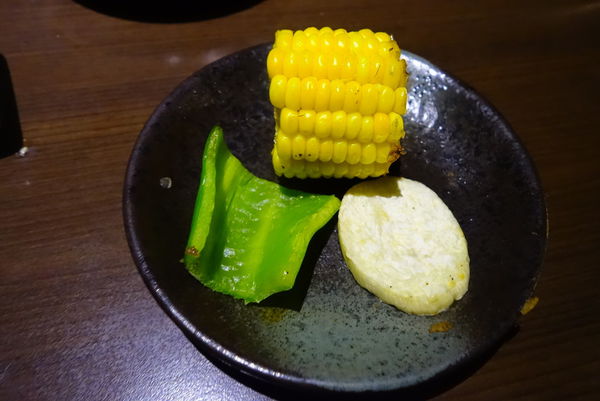 油花炭火燒肉專門店:油花炭火燒肉專門店 ~ 敦南商圈美味燒肉.甜點也不馬虎- 捷運信義安和站 油花炭火燒肉專門店:油花炭火燒肉專門店 ~ 敦南商圈美味燒肉.甜點也不馬虎- 捷運信義安和站