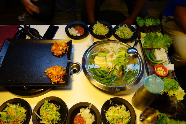 八色烤肉:韓國第一品牌 八色烤肉 ~ 超人氣訂位滿滿滿的八色豬 - 捷運忠孝敦化站 八色烤肉:韓國第一品牌 八色烤肉 ~ 超人氣訂位滿滿滿的八色豬 - 捷運忠孝敦化站