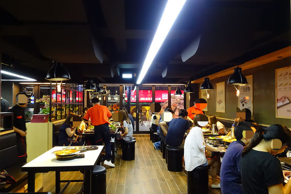 八色烤肉:韓國第一品牌 八色烤肉 ~ 超人氣訂位滿滿滿的八色豬 - 捷運忠孝敦化站 八色烤肉:韓國第一品牌 八色烤肉 ~ 超人氣訂位滿滿滿的八色豬 - 捷運忠孝敦化站