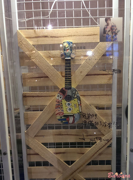 BIN02_3.jpg BIN02_3.jpg