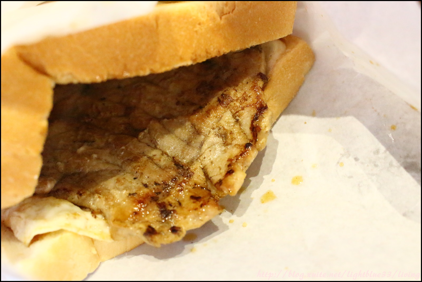 [ 六張犁站．通化夜市週邊美食 ] 扶旺號鐵板土司通化店～早餐來吃鐵板吐司配高大鮮奶茶吧!