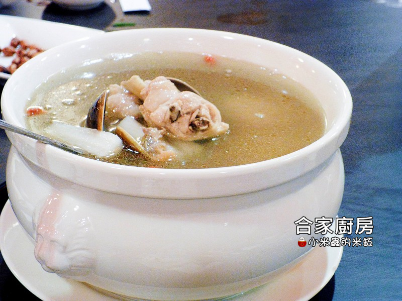 【捷運行天宮站】合家廚房~中式家常菜,「小虎吃貨團」菜單