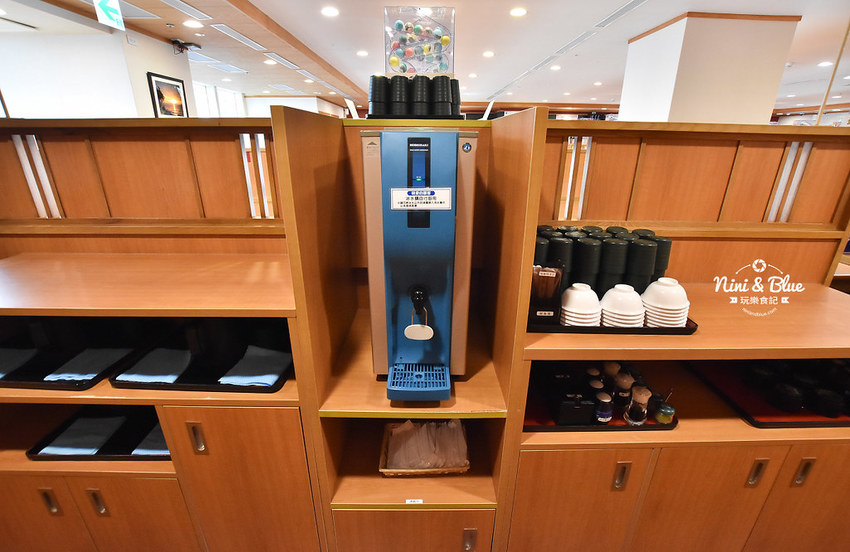 藏壽司 台中SOGO美食 迴轉壽司01