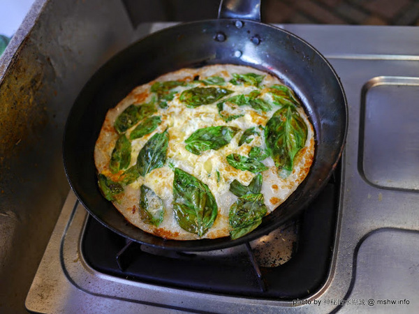 黃記古早味蛋餅.黑豆漿：【食記】彰化黃記古早味蛋餅.黑豆漿@員林臺鐵TRA員林車站 : 平價美味好腸粉, 吃了還想再吃的現做蛋餅囧