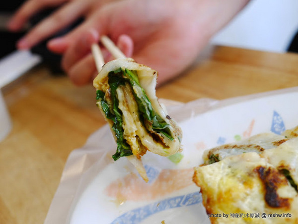 黃記古早味蛋餅.黑豆漿：【食記】彰化黃記古早味蛋餅.黑豆漿@員林臺鐵TRA員林車站 : 平價美味好腸粉, 吃了還想再吃的現做蛋餅囧