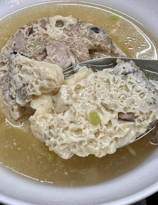 【高雄必比登美食】北港蔡三代筒仔米糕:傳承三代的好滋味,特色湯品一吃就愛上!