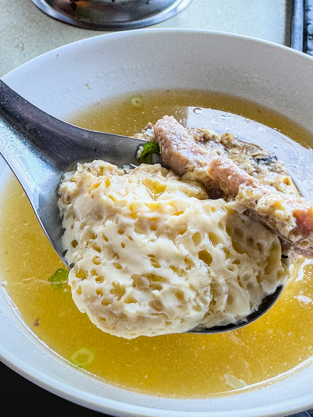 高雄鹽埕美食必吃！北港蔡三代筒仔米糕連4年必比登推薦，傳三代古早味美食。