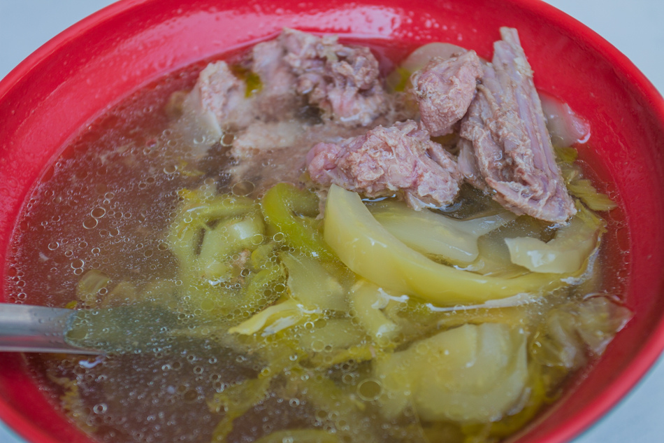 高雄鹽埕美食必吃！北港蔡三代筒仔米糕連4年必比登推薦，傳三代古早味美食。