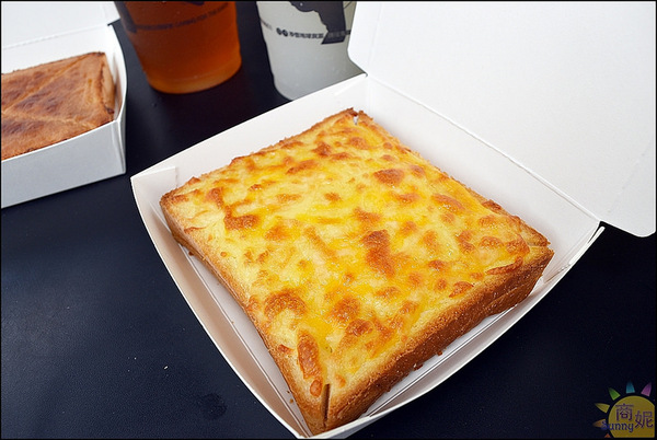 Jump搖滾炫飲:台中中區音樂主題飲料吧。JUMP搖滾炫飲。萬春宮旁讓人驚豔的創意手搖飲@sunny吃喝遊樂