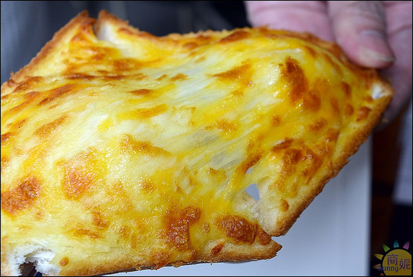 Jump搖滾炫飲:台中中區音樂主題飲料吧。JUMP搖滾炫飲。萬春宮旁讓人驚豔的創意手搖飲@sunny吃喝遊樂