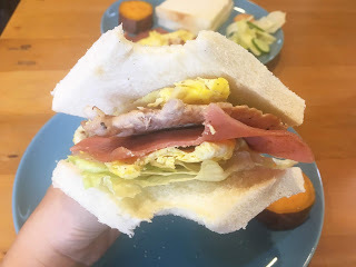 [宜蘭住宿] 羅東「微陽花弄」南法休閒民宿│焦糖烤布蕾雙人房（適合包棟的親子友善、寵物友善民宿）