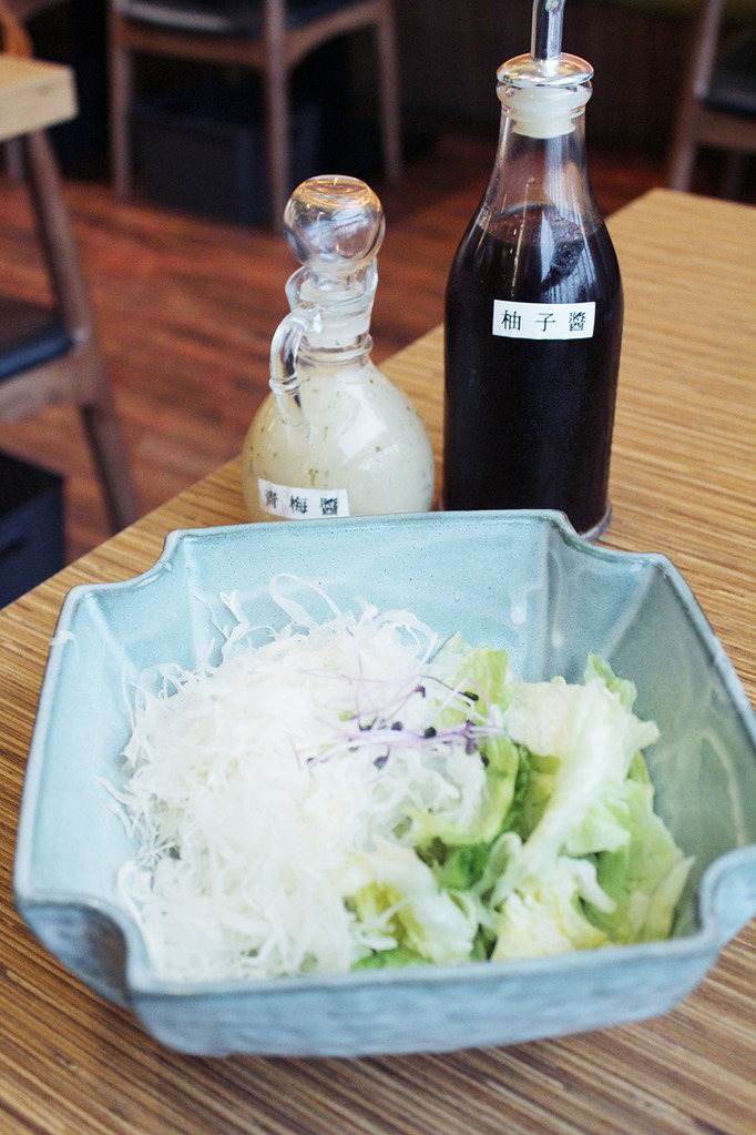 食記◎--【信義區 ATT4FUN】赤神日式豬排。人氣麻糬豬排X豪華海陸餐(內附菜單連結)