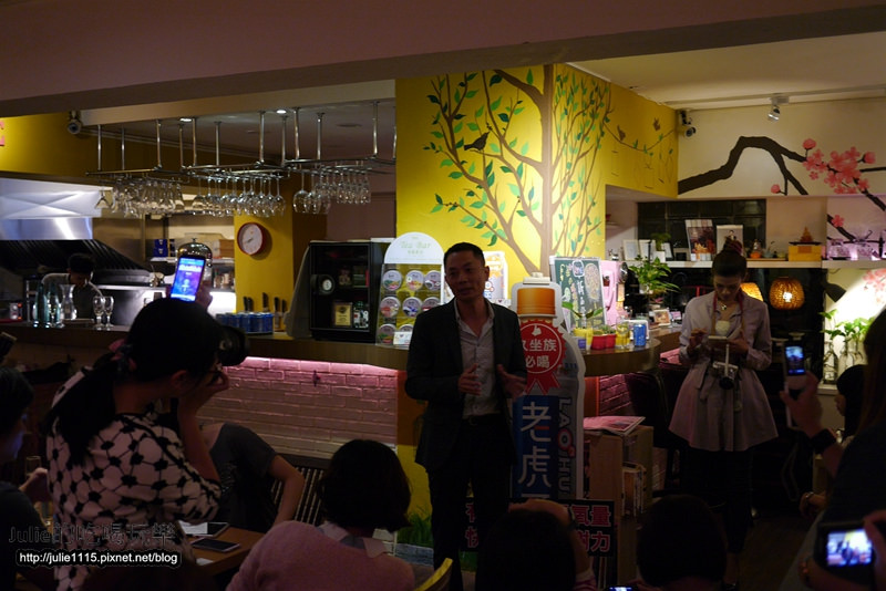 老虎牙子●有氧氣泡飲、有氧濃縮膠囊，代言人劉伊心現身說法，久坐動腦會缺氧？(文末附9折優待碼)