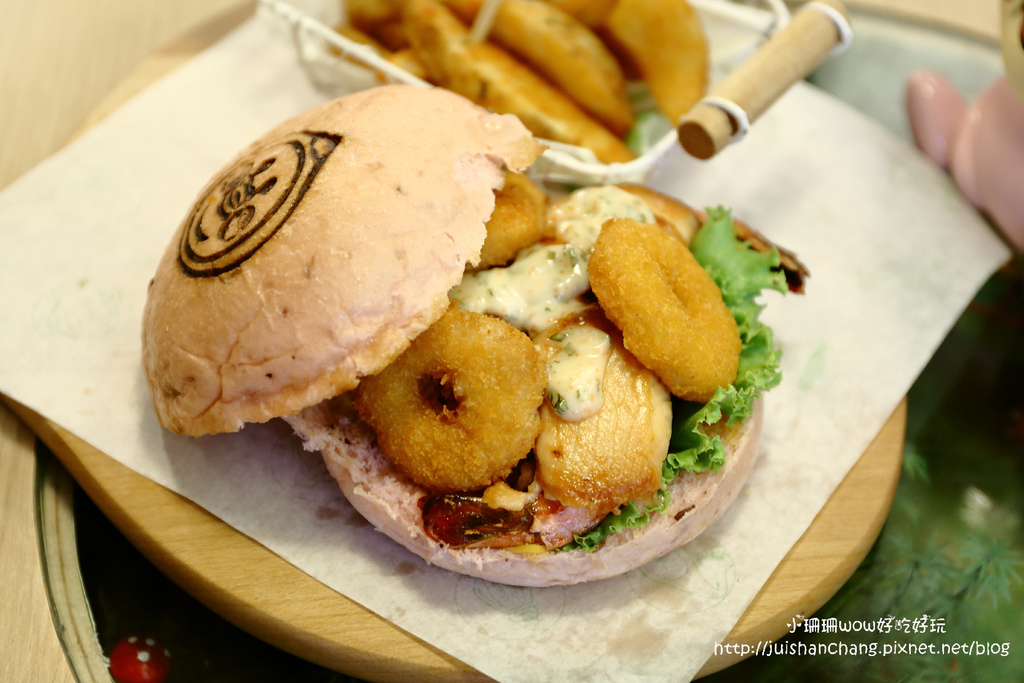 【食║台北】醜比頭的秘密部屋〜主題餐廳/醜比頭二店/醜得超可愛！