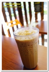 熱樂煎爆漿乳酪三明治(高雄店)：高雄後驛美食．不只爆漿鹹口味，一如浪花般的熱煎棉花糖襲來！──熱樂煎爆漿乳酪三明治