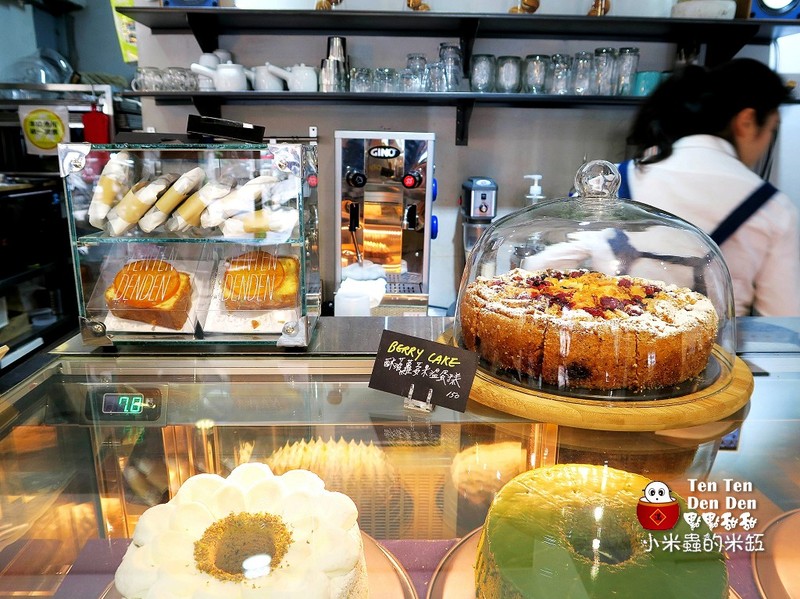 【捷運板橋站】Ten Ten Den Den 點點甜甜~巷弄裡超人氣排隊甜點名店❤