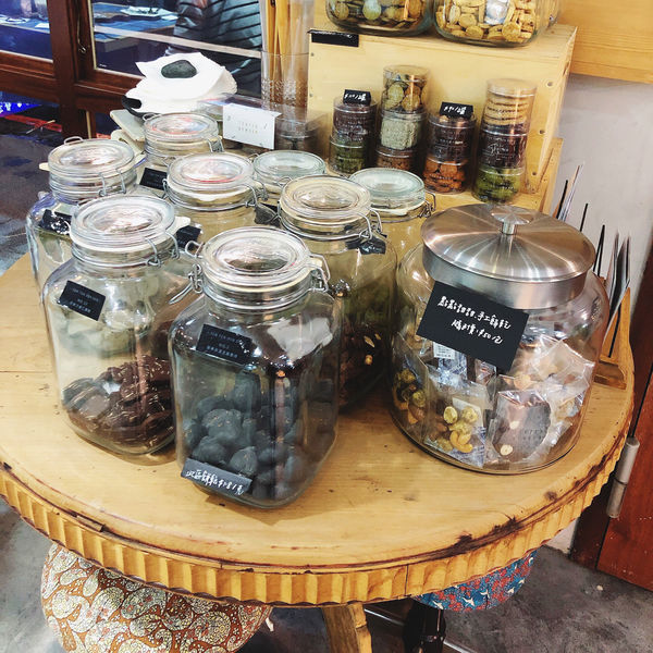 板橋超人氣甜點咖啡< TenTenDenDen 點點甜甜 > 藏身像弄的下午茶/甜點/蛋糕/咖啡推薦 2020.04.03