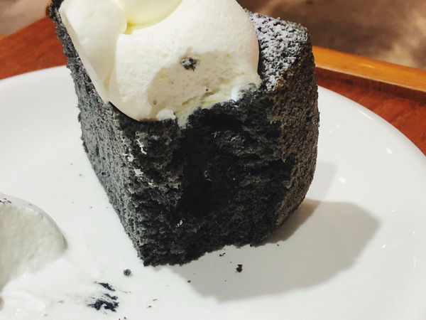 板橋超人氣甜點咖啡< TenTenDenDen 點點甜甜 > 藏身像弄的下午茶/甜點/蛋糕/咖啡推薦 2020.04.03