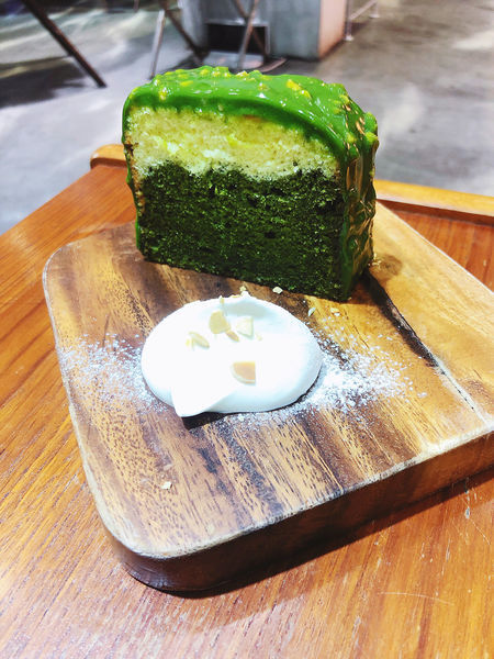 板橋超人氣甜點咖啡< TenTenDenDen 點點甜甜 > 藏身像弄的下午茶/甜點/蛋糕/咖啡推薦 2020.04.03