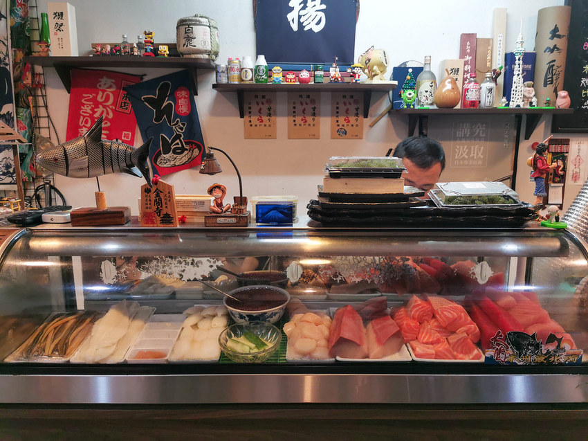 揚日式料理（生魚片蓋飯） (7)