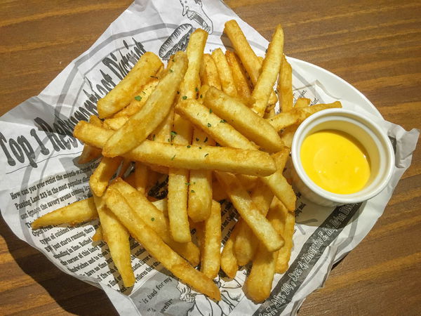 酒鬼與鐵鍋 - 東區時尚小酒館