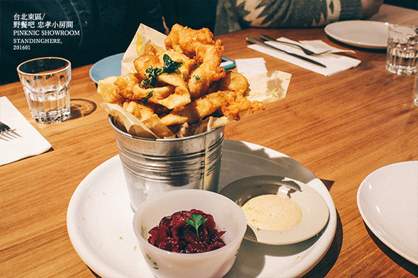 野餐吧 忠孝小房間:台北_ Pinknic 野餐吧忠孝小房間, 巷弄裡的生活餐酒館 野餐吧 忠孝小房間:台北_ Pinknic 野餐吧忠孝小房間, 巷弄裡的生活餐酒館