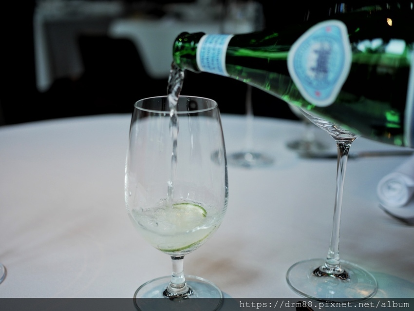 CEFF3900-E97A-44B0-9ABC-73C1D188EE45.jpeg CEFF3900-E97A-44B0-9ABC-73C1D188EE45.jpeg