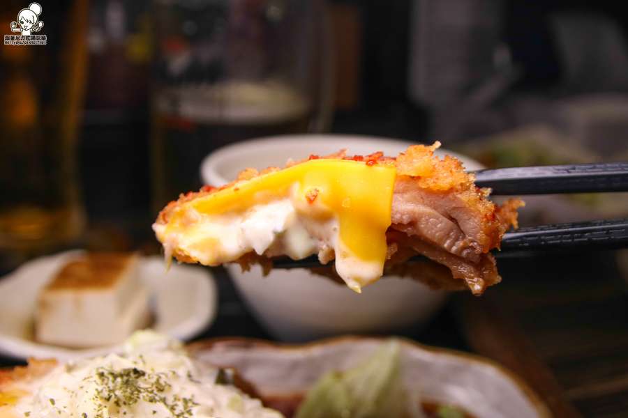 咕嚕咕嚕家 高雄美食 丼飯 日式定食 聚餐 漢神百貨美食-8224.jpg