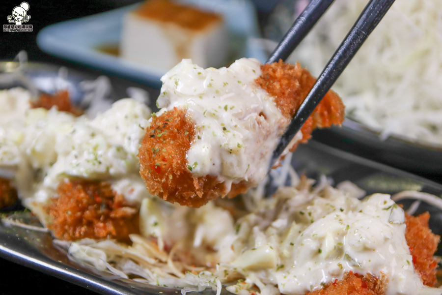 咕嚕咕嚕家 高雄美食 丼飯 日式定食 聚餐 漢神百貨美食-8144.jpg