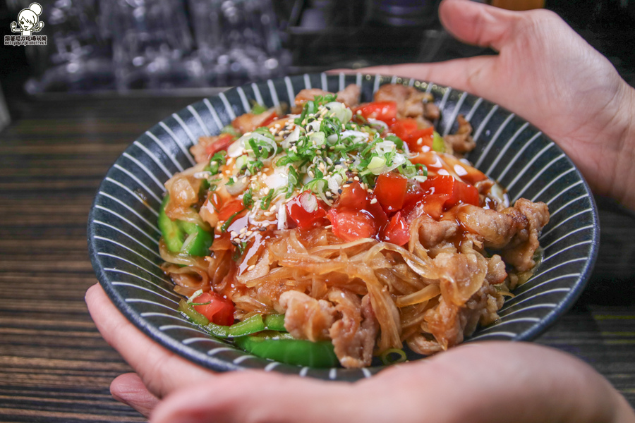 咕嚕咕嚕家 高雄美食 丼飯 日式定食 聚餐 漢神百貨美食-8089.jpg