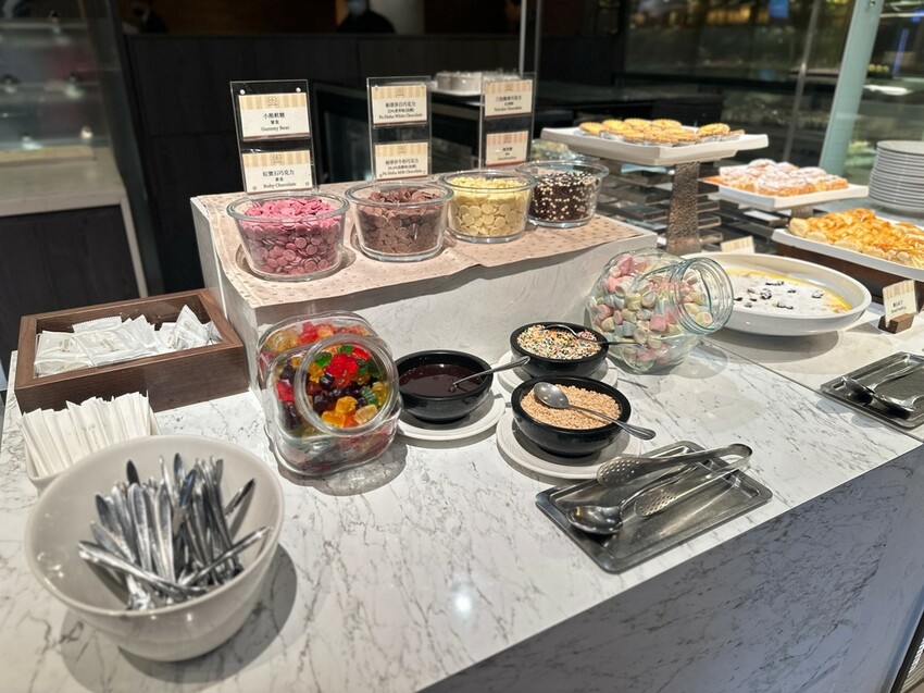 LINE_ALBUM_台中 裕元花園酒店 溫莎咖啡廳_240130_12.jpg