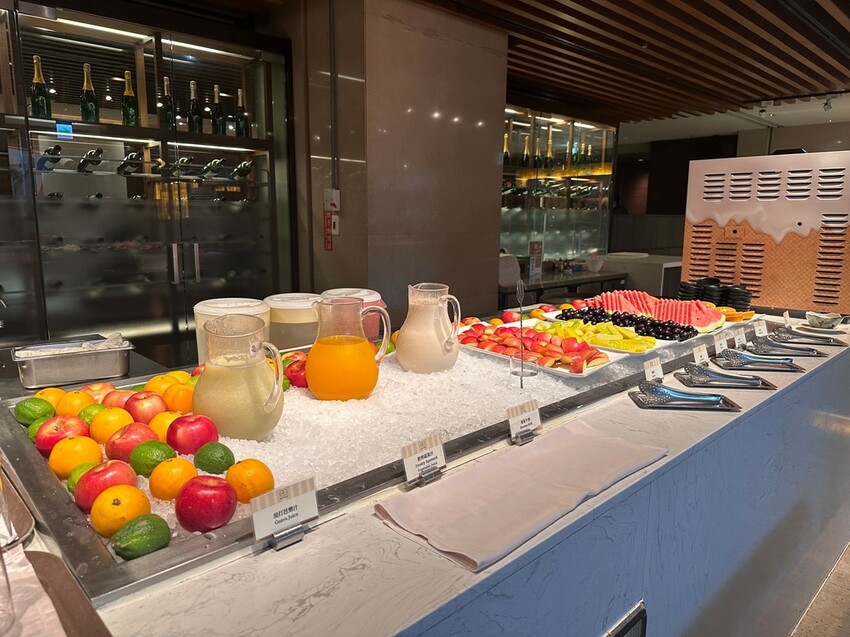 LINE_ALBUM_台中 裕元花園酒店 溫莎咖啡廳_240130_16.jpg