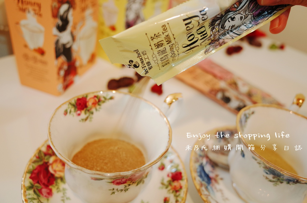 16-12-09-14-08-16-168_deco.jpg 16-12-09-14-08-16-168_deco.jpg