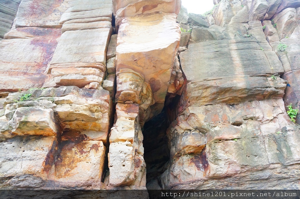 北海岸景點 石門海景餐廳. 萬里烤肉.萬里私房景點.金山.野柳.中租租車