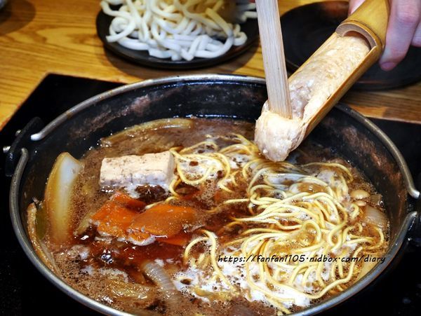 【台北美食】どん亭 Don-tei 壽喜燒 #壽喜燒 #上極火鍋 #台北吃到飽 #壽喜燒吃到飽 #飲料199喝到飽 #中山站 (39).JPG