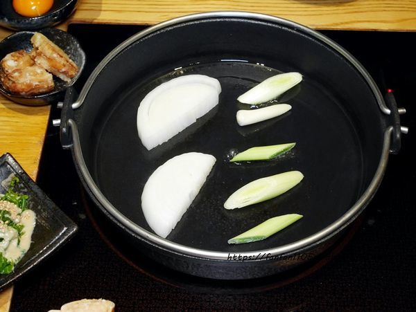 【台北美食】どん亭 Don-tei 壽喜燒 #壽喜燒 #上極火鍋 #台北吃到飽 #壽喜燒吃到飽 #飲料199喝到飽 #中山站 (10).JPG