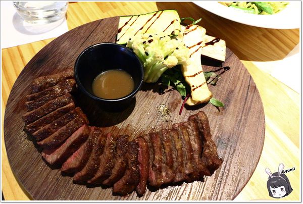 札卡餐酒館Zaka：『愛評體驗團』►台中北屯區◄享味生活Zaka札卡餐酒館/無國界料理/峇里島風格餐廳/週五週六有駐唱