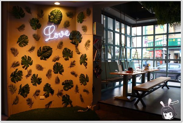 札卡餐酒館Zaka：『愛評體驗團』►台中北屯區◄享味生活Zaka札卡餐酒館/無國界料理/峇里島風格餐廳/週五週六有駐唱