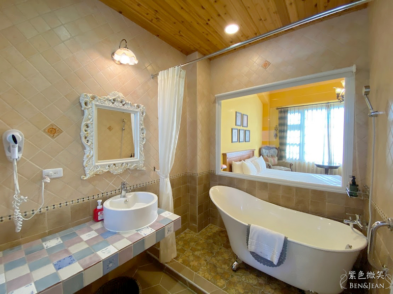 鹿野住宿新推薦!台東鹿野森活民宿,一次看到熱氣球、飛行傘,美景盡收眼底