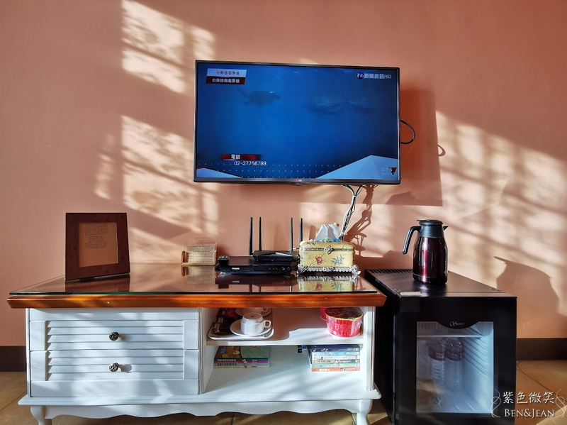 鹿野住宿新推薦!台東鹿野森活民宿,一次看到熱氣球、飛行傘,美景盡收眼底