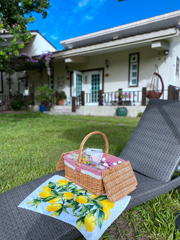 鹿野住宿新推薦!台東鹿野森活民宿,一次看到熱氣球、飛行傘,美景盡收眼底